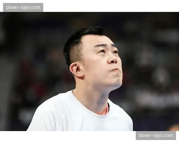 【2026年4月CBA联赛·人物·通讯老将的智慧：通讯报道韩德君如何利用录像与个人数据延长职业生涯巅峰期
